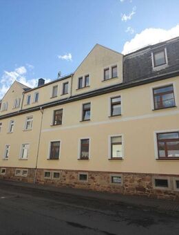 helle Zweiraumwohnung im Erdgeschoss mit Gartennutzung - Döbeln