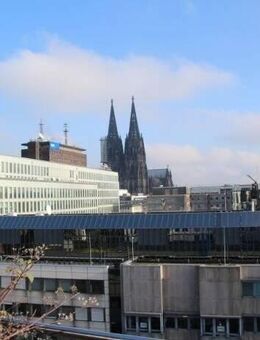 Außergewöhnliches Penthouse mit Domblick - Köln