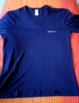 Adidas >>No Stripes<< Trainingsshirt, XL - Kassel