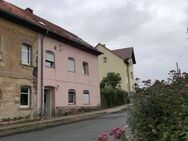 Für wenig Geld, genügend Platz auf 5-6 Zimmer! - Triptis