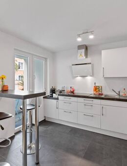 ++ Wohnen in exponierter Halbhöhenlage von Stuttgart-Nord ++ - Stuttgart