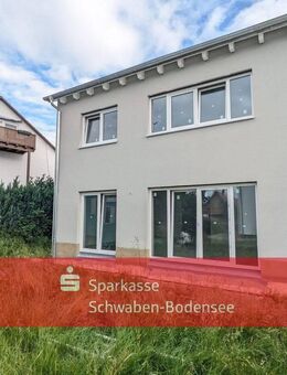 Neubau: Moderne Doppelhaushälfte in ruhiger Lage von Reutern - Welden