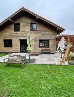 EINFAMILIENHAUS MIT EINLIEGERWOHNUNG - VIEL PLATZ FÜR FAMILIE UND NATURLIEBHABER !!! - Nachrodt-Wiblingwerde