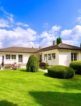 Idyllisches Einfamilienhaus mit parkähnlichen Garten – provisionsfrei vom Eigentümer - Nürnberg