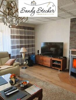 Kuscheln vor dem Wohnzimmer-Kamin & überdachten Outdoor-Kamin, Im Pool schwimmen - Obst & Gemüse anbauen - Mühlenbecker Land