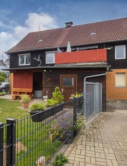 Perfekt für große Familien und Mehrgenerationen - geräumiges Ein- bis Zweifamilienhaus - Langelsheim