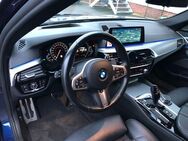 BMW 530 D AUT. Touring M Sport Paket - PANO LEDER AHK - Kassel