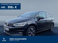 VW Touran, 1.5 TSI Highline, Jahr 2020 - Fellbach