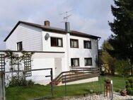 top-gepflegtes Ein-/Zweifamilienhaus in bevorzugter Lage in Schöllnach - Schöllnach