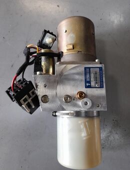 Mercedes SLK R170 Hydraulikpumpe Variodach Pumpe Original - Moosthenning