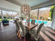 Das Glashaus im Wildpark-Niedernhausen: Eine Villa der Extraklasse mit separater Wohn-/Gewerbeeinheit - Niedernhausen