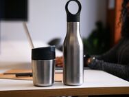 Joseph Joseph Isolierflasche Refill Reuse Repeat, (Flaschen 500 ml und Becher 340 ml im Set), Vakuumisolierung