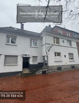 Geräumiges Dreifamilienhaus / Mehrgenerationenhaus mit Gewerbeeinheit auf großzügigem Grundstück in guter und zentraler Lage von Lüdenscheid - Lüdenscheid