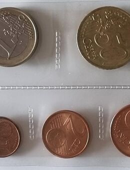 Irland KMS 2002 bankfrisch 2 Euro, 1 Euro, 50 Cent, 20 Cent, 10 Cent, 5 Cent, 2 Cent, 1 Cent - unzirkuliert - Essen