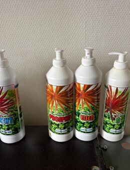 Aqua Rebell Dünger Set (Aquasabi Eigenmarke) 5 Flaschen a 500ml Indikator Flüssigkeit - Stuttgart