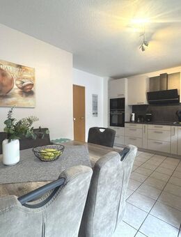 Familienfreundliches Reihenendhaus 6,5 Zimmer mit Garten und Balkon - Essen