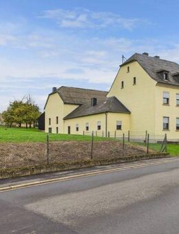 Einfamilienhaus mit Nebengebäude und großem Grundstück in Palzem (Helfant) zu verkaufen - Palzem