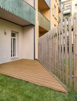 TERRASSENGLÜCK IM DENKMAL // 2-Raum-Wohnung mit Garten, Einbauküche & Echtholzparkett - Leipzig