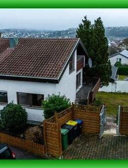 Exzellente Lagequalität: Ausblick, über 200 m² Wohnfläche, Garten mit Privatsphäre - Mühlacker