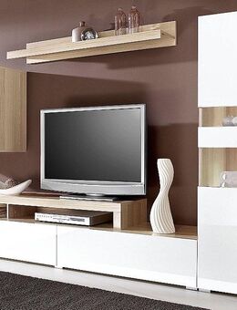 Wohnwand modern weiss Lowboard Hängeschrank gut erhalten - Rödental