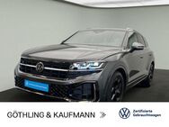 VW Touareg, 3.0 TDI R-Line, Jahr 2024 - Eschborn