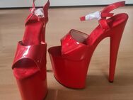 Sexy High Heels Plateau Sandalette Lack glänzend rot / verfügbare Größe 43 *NEU* - Marl (Nordrhein-Westfalen)