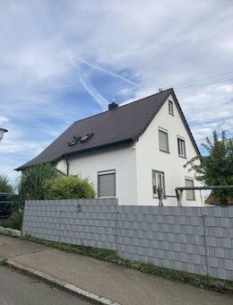 Renoviertes Einfamilienhaus in bevorzugter Lage *Provisionsfrei* - Erbach (Baden-Württemberg)