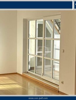 Lichtdurchflutet mit großzügiger Dachterrasse im Univiertel - Augsburg