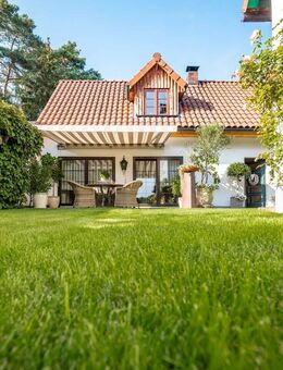 Herrschaftliches Anwesen auf über 11.000qm mit eigenem Park und Wald in Hohenheide, Wedemark - Wedemark