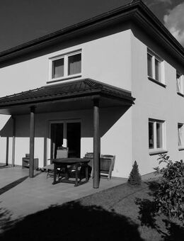 Charmantes Zweifamilienhaus mit vielseitigen Nutzungsmöglichkeiten in Potsdam! - Potsdam