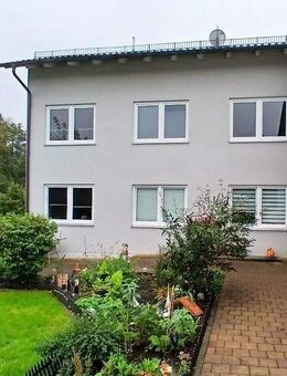 Geräumige 4 Zimmer Wohnung im Lallinger Winkel - Hunding