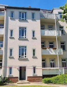 ***Geräumige 3-Raumwohnung mit neuem Fußboden und Balkon - Chemnitz