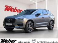 Volvo XC60, B5 AWD R-Design B&W, Jahr 2021 - Berlin