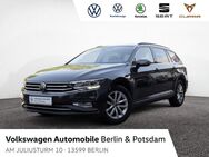 VW Passat Variant, 2.0 TDI Business (EURO 6d), Jahr 2023 - Berlin