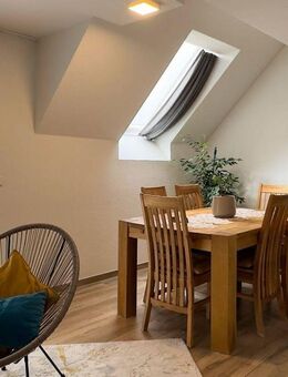 Komfortable 3-Zimmer-Wohnung mit Balkon, Aufzug und Garage - Sindelfingen