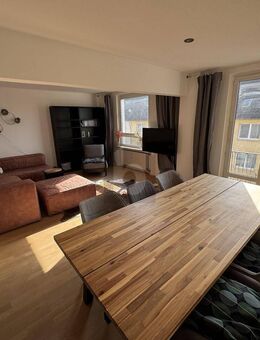 CHARMANTE MAISONETTE FÜR PAARE ODER SINGLES - Düsseldorf