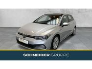 VW Golf, 1.5 VIII Lim Style eTSI, Jahr 2021 - Chemnitz