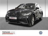 VW Tiguan, 2.0 TDI R-Line, Jahr 2022 - Gevelsberg