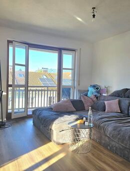 Helle 2 Zimmer-Wohnung mit Balkon in Bad Tölz - Bad Tölz