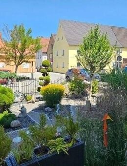 Traumhaftes Einfamilienhaus mit angrenzendem Gewerbe und vielseitigen Nutzungsmöglichkeiten – Perfekt für Familien und Gewerbe! - Schmidmühlen
