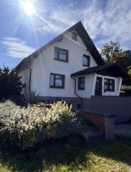 Verkauf eines Einfamilienhauses mit Grundstück und Ferienhaus - Friedrichroda