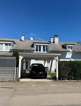 -Reserviert- Gemütliches Reihenmittelhaus mit 2 Stellplätzen in Hausen im Wiesental - Hausen (Wiesental)
