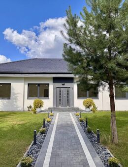 HORN IMMOBILIEN ++ Haus in Viereck bei Pasewalk, Baujahr 2022, Wärmepumpe und 3-fach-Verglasung - Viereck