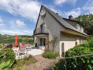 Charmantes Einfamilienhaus mit großem Grundstück und eigenem Wald in ruhiger Außenlage - Ennepetal (Stadt der Kluterhöhle)