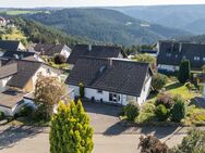 Großzügiges Einfamilienhaus mit Wellnessbereich, Wintergarten und Sauna - Aichhalden