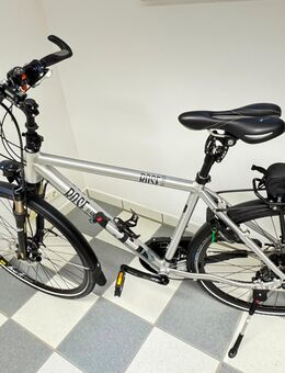 Rose Herren Trekking Fahrrad Silber-Schwarz Creek-5 NEU - München Milbertshofen-Am Hart
