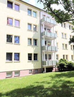 Kaßberg! Schöne Giebelwohnung mit Balkon in der 2. Etage - Chemnitz