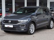 VW T-Roc, 1.5 TSI Sport RLine, Jahr 2022 - Pentling