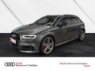 Audi S3, 2.0 TFSI quattro Sportback Black, Jahr 2019 - Gießen