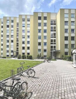 gut geschnittene, vermietete 3-Zimmer Wohnung mit Balkon ZUR KAPITALANLAGE - Planegg